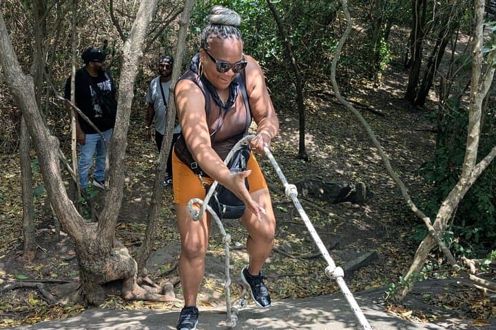 Accra Day Trip: Shai Hills Safari & Akosombo Volta River Cruise photo 4