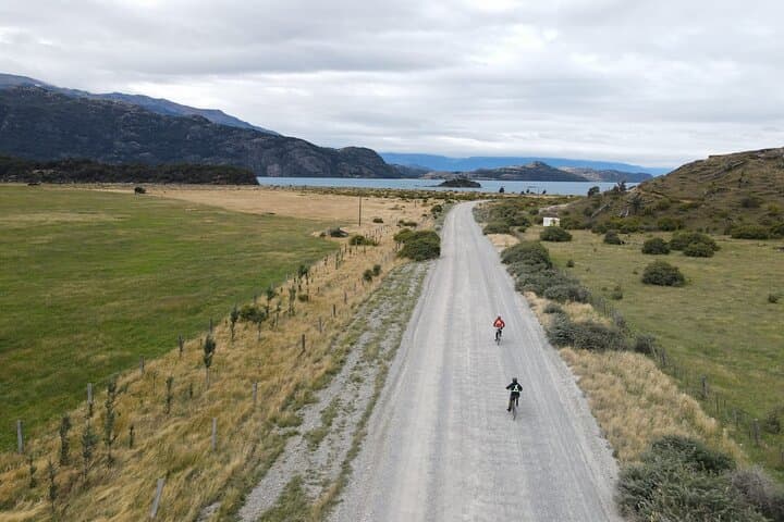 Patagonia Northern Southern Road: 10-Day Cycling Adventure from Puerto Montt to Coyhaique photo 3