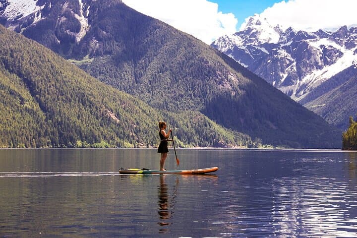 Chilliwack Stand-Up Paddleboard Rentals: Vedder River & Lakes Guide