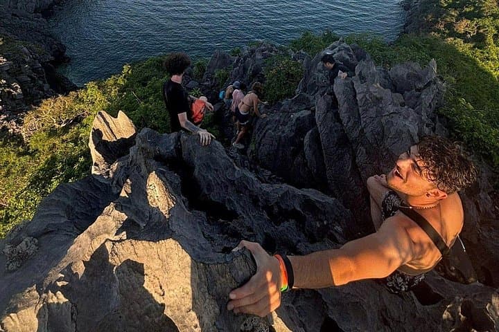 Cat Ba 2-Day Adventure: Night Kayak, Trek & Bike Lan Ha Bay photo 3