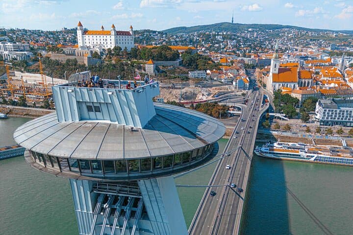 Budapest to Vienna, Bratislava & Prague — Private Guided 2-Day Capitals Tour photo 3