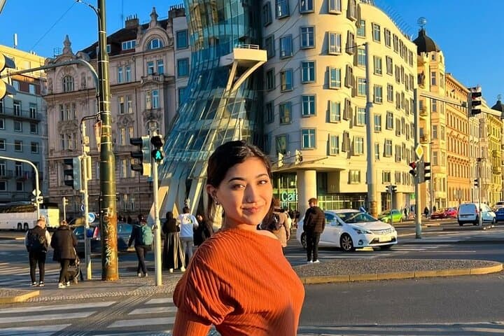 Private 2-Hour Prague Walking Tour: Old Town, Charles Bridge & Castle Views photo 4