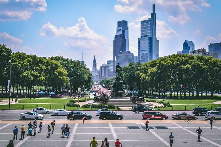 Philadelphia Highlights: History, Food & Pop Culture Walking Tour photo 3