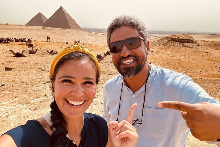 Giza Pyramids, Sphinx & Saqqara: Full-Day Private Tour from Cairo with Camel Ride