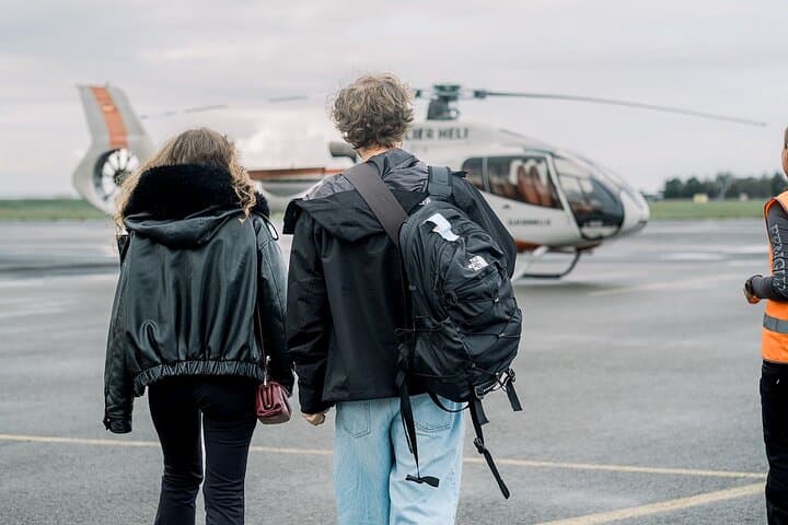 Private Helicopter Proposal on Mount Esja: Reykjavik Landing with Champagne