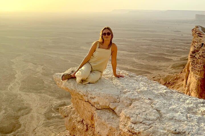 Riyadh Private Day Tour: Custom 4x4 Adventures to Edge of the World & City Highlights photo 3