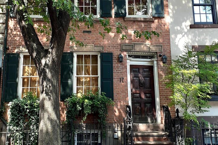 Hamilton & Burr Walking Tour: Greenwich Village to Federal Hall Historic Walk photo 4
