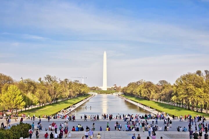 Private Transfer from Dulles Airport to Washington DC — Door-to-Door Ride