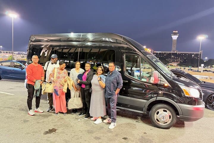 Private Transfer from New York — Door-to-Door Comfort with WiFi and Reclining Seats photo 2