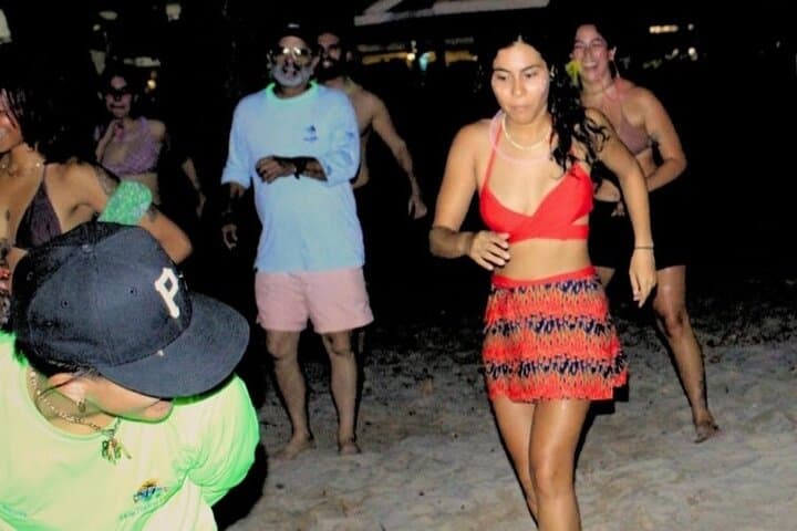 Glow Kayaking and Salsa at Condado Lagoon: Sunset & Night Paddle in San Juan photo 6