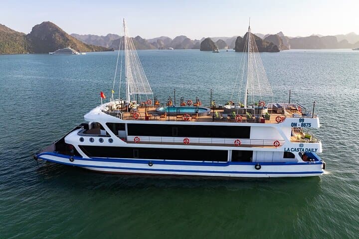 La Casta Luxury Day Cruise in Halong Bay: Sung Sot, Titop & Luon Cave photo 3
