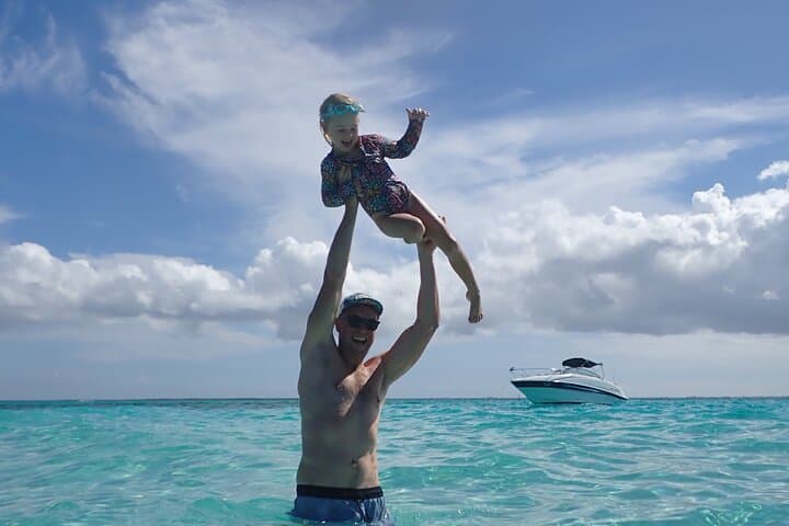 Private Stingray City & Starfish Point Tour — Grand Cayman Boat Excursion with Snacks photo 5