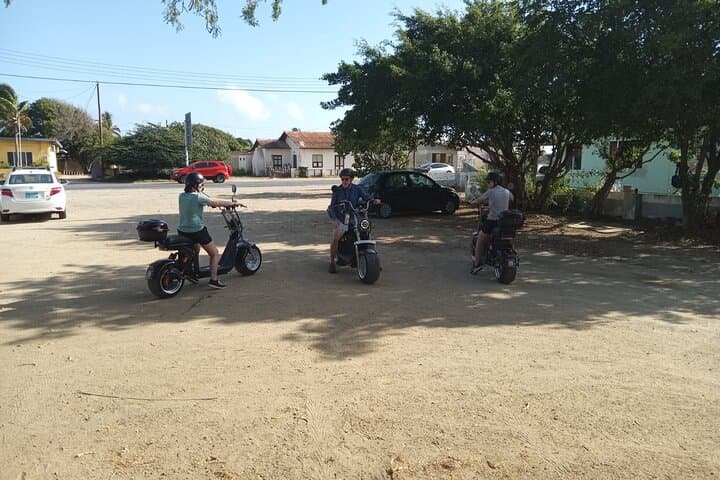 Full-Day Aruba Electric Scooter Rental: Explore Beaches, Town & Hidden Gems photo 4