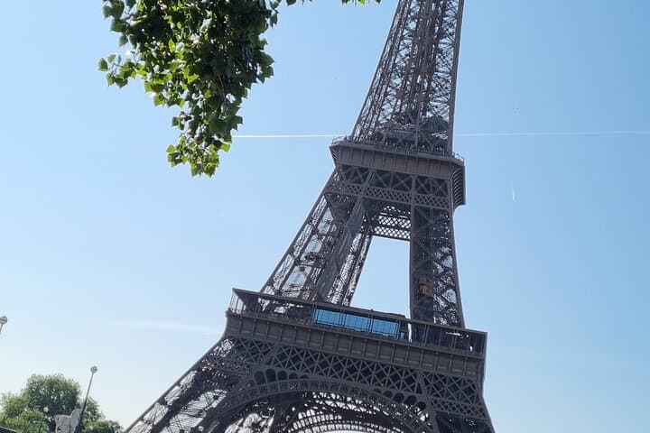 Vintage Sidecar Through Paris and Versailles: Full-Day Private Tour photo 2