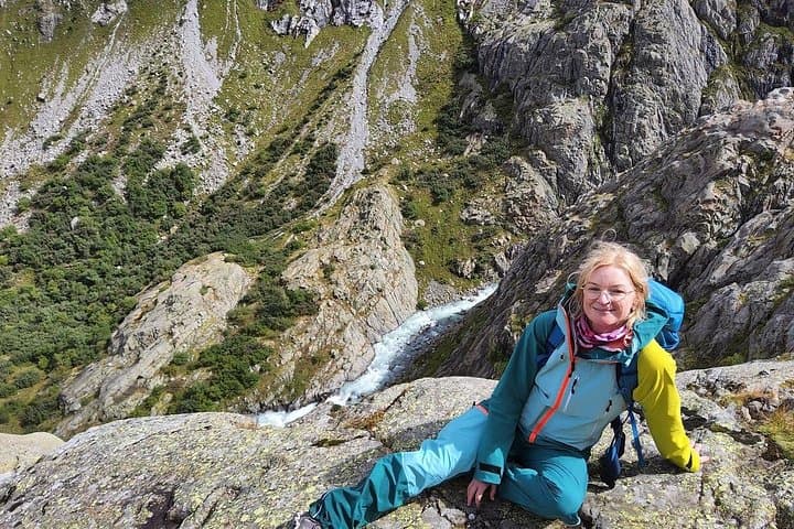 Trift Suspension Bridge Trek: Zurich Day Trip to the Swiss Alps' High Walkway photo 3