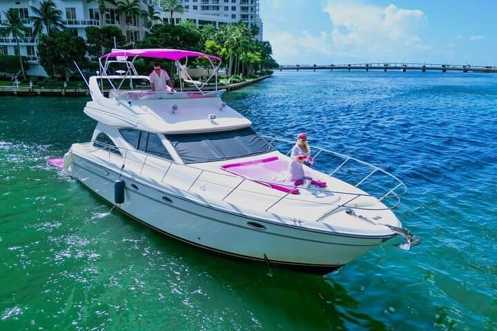 Pink Yacht Rental Miami: 50ft Luxury Pink Charter on Biscayne Bay photo 4