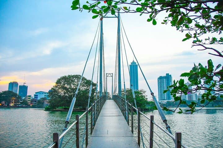 Private Colombo City Tour: Customize a 4–6 Hour Day with a Local Driver-Guide photo 4