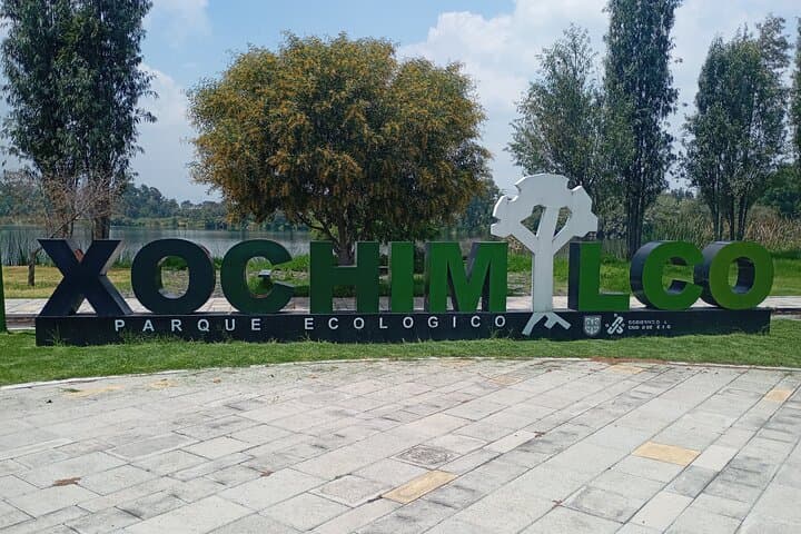 Private Xochimilco Trajinera Ride with Mariachi, Food & History photo 1