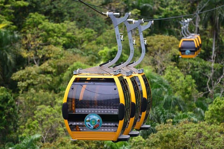 La Marquesa Cable Car & Bird Sanctuary Tour from San Juan