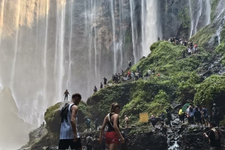 Day Trip to Tumpak Sewu Waterfall from Malang: Private Transport, Views & Cave Visit photo 2