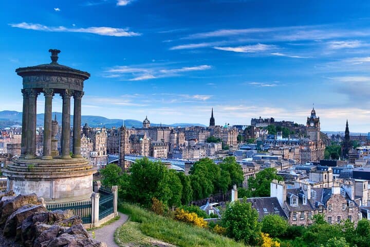 Edinburgh City Focused Private Tour: A Full-Day Walk Through History and Views photo 3