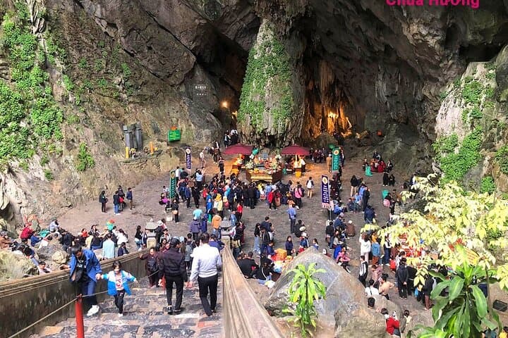 Perfume Pagoda Day Trip from Hanoi: Boat Ride, Cave Temple & Mountain Pagodas
