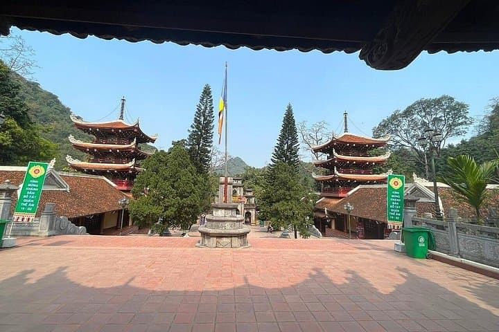 Perfume Pagoda Day Trip from Hanoi: Boat Ride, Cave Temple & Mountain Pagodas photo 6