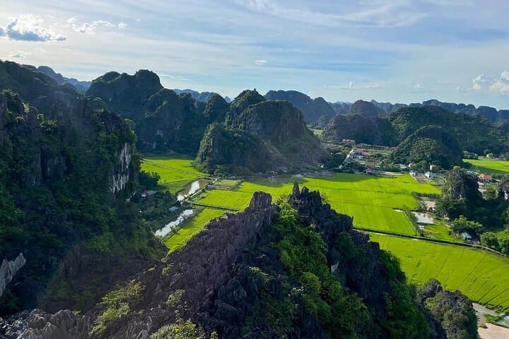 Ninh Binh Highlights: Tam Coc, Mua Cave & Bich Dong — Day Tour from Hanoi photo 3