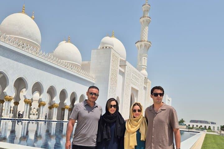 Private Abu Dhabi City Tour with teamLab Phenomena: Mosque, Corniche & Culture photo 4