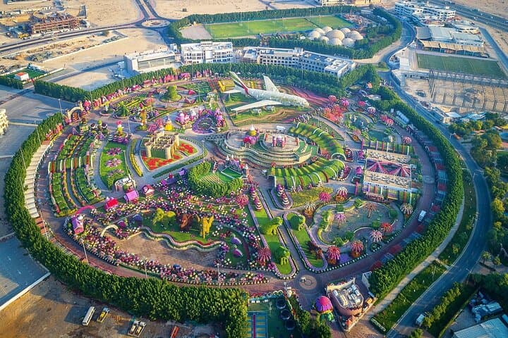Dubai Miracle Garden: Visiting the World's Largest Floral Display photo 5