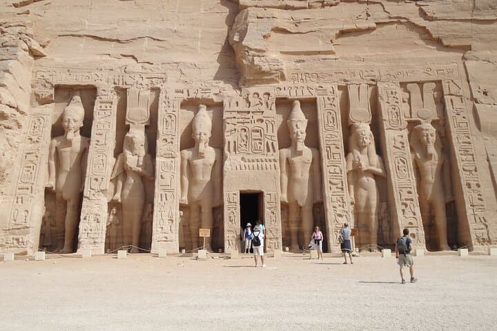 Abu Simbel Tour from Luxor to Aswan — See Both Temples in One Day photo 5