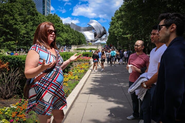 Chicago Loop Food Walking Tour: Deep Dish, Italian Beef & Architecture photo 4
