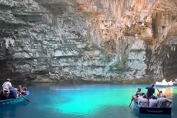 Kefalonia Shore Excursion — Melissani Lake, Drogarati Cave & Myrtos Beach (Half-Day) photo 5