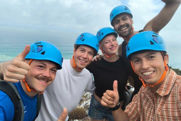 Climb the Cascais Sea Cliffs: Lisbon Rock Climbing Experience photo 4