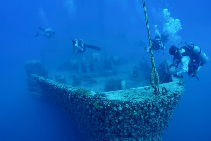 Exploring the USNS General Hoyt S. Vandenberg: Advanced Wreck Diving in Key West photo 2
