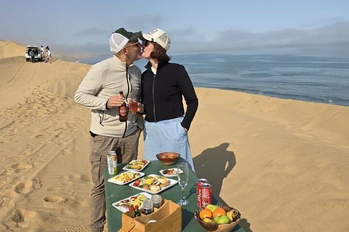 Sandwich Harbour 4x4 & Pelican Point Wildlife Tours from Walvis Bay