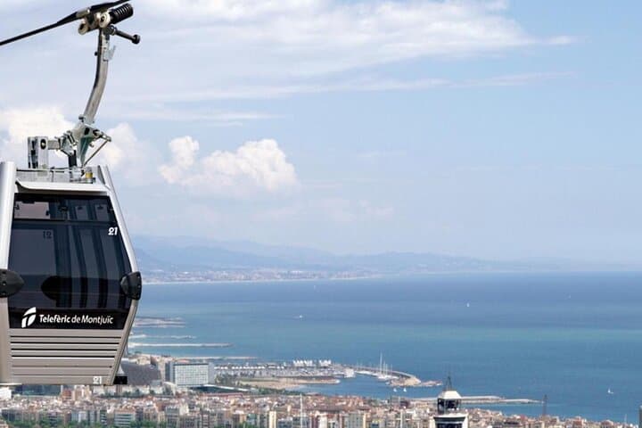 Ride the Montjuïc Cable Car: Panoramic Views & Castle Access in Barcelona photo 6