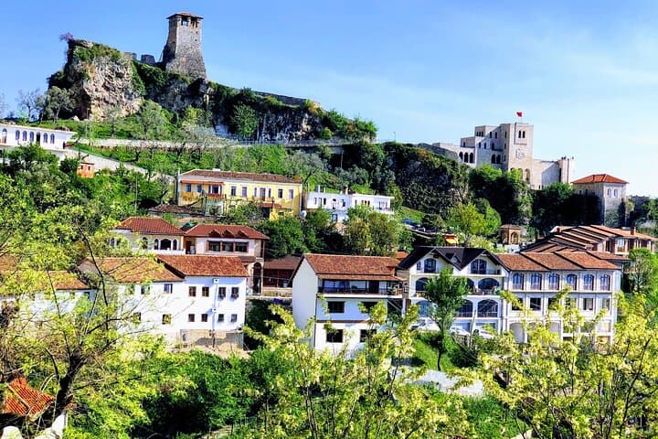 Kruja Castle & Old Bazaar: Daily Tour from Tirana