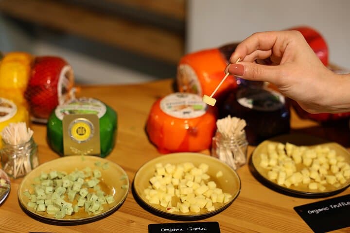 Half-Day Zaanse Schans: Windmills, Cheese & Clog-Making from Amsterdam photo 4