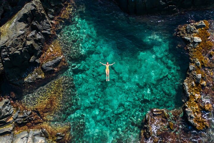 Private 4x4 to Aruba's Natural Pool, Caves & Secluded Beaches photo 2