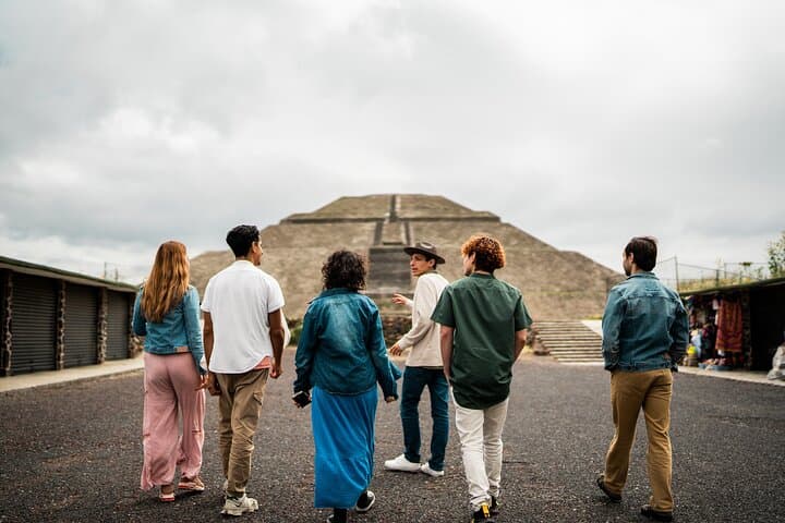 Private Monte Albán Tour by Car: Explore Zapotec Ruins & Traditional Weaving in Oaxaca photo 3