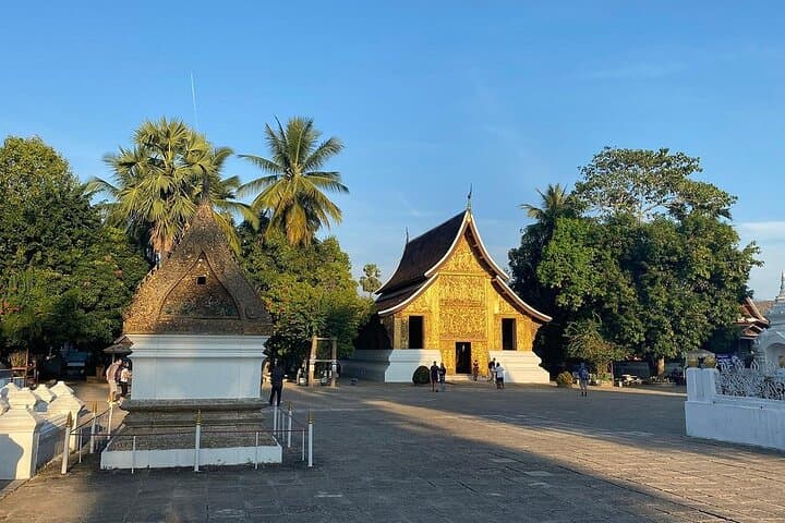Full-Day Private Luang Prabang Cultural Tour: Temples, Royal Palace & Mount Phousi photo 4