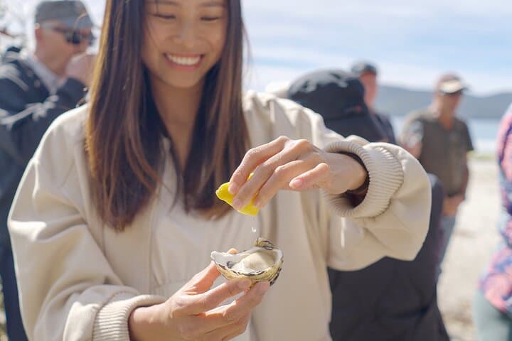 Bruny Island Gourmet Sightseeing and Cape Bruny Lighthouse Tour from Hobart photo 4