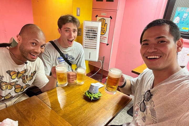 Shinjuku Night Tour with a Japanese Teacher: Private Bar-Hopping & Language Practice photo 4