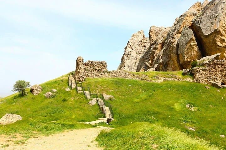 13-Day VIP Journey Through Azerbaijan — Mountains, Silk, and Coastal Tea Plantations photo 1
