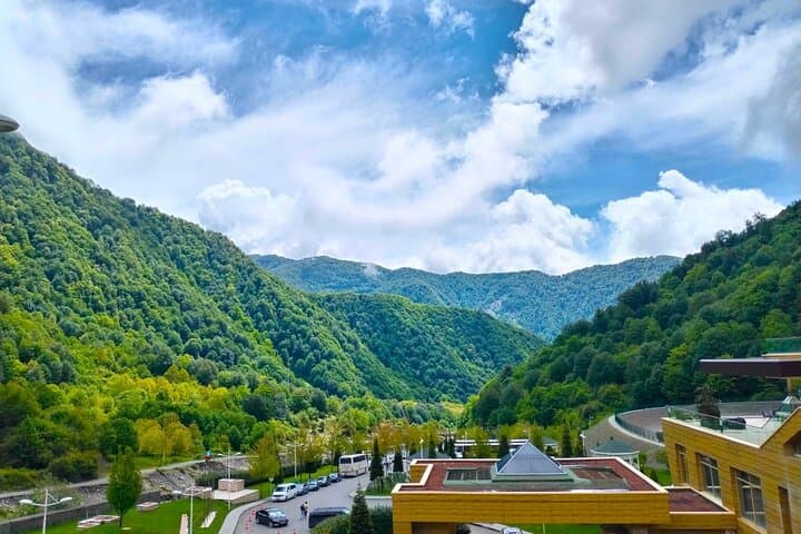 15-Day Luxury Azerbaijan Tour: Caspian Shores to Mountain Heights