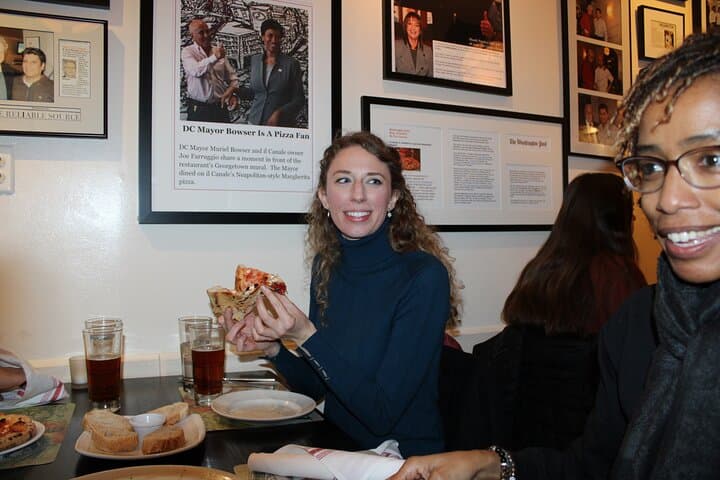 Georgetown Walking Food Tour: 6+ Tasty Bites and Historic Sights photo 2