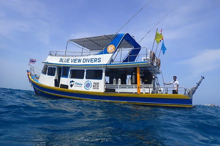 PADI Advanced Open Water — 2-Day Phi Phi Diving Course photo 4