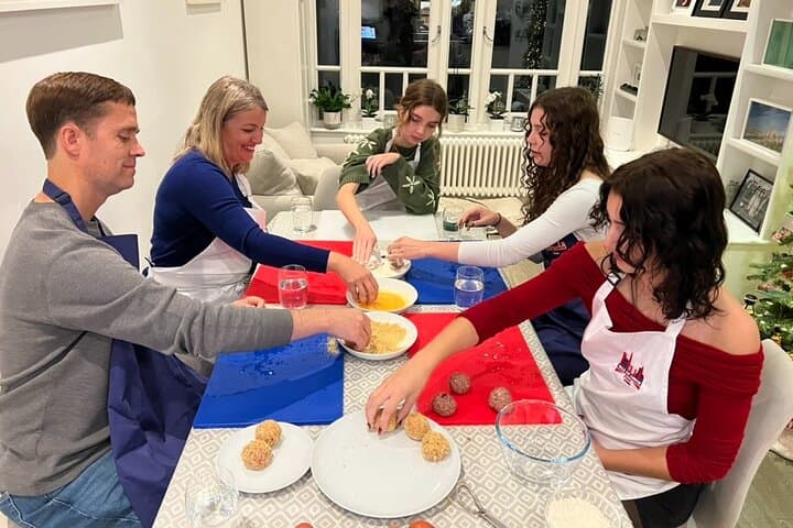Private British Home Cooking Class in Muswell Hill: Cook Classic British Dishes with Dan photo 1