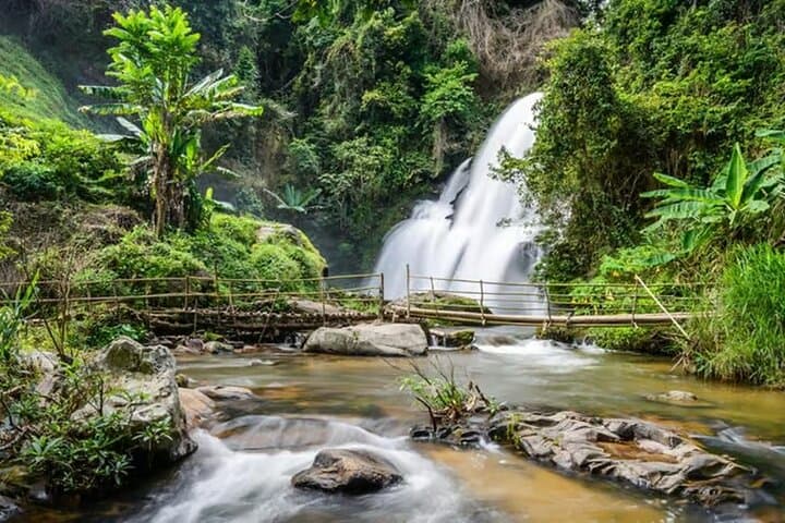 Doi Inthanon Day Trek: Twin Pagodas, Kew Mae Pan & Wachirathan Waterfall photo 6